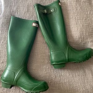 Green Hunter Boots Size 8